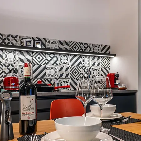 Amber Nest - Design Apartament *