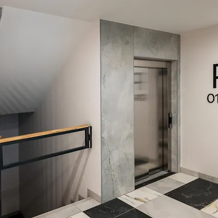 Amber Nest - Design Apartament