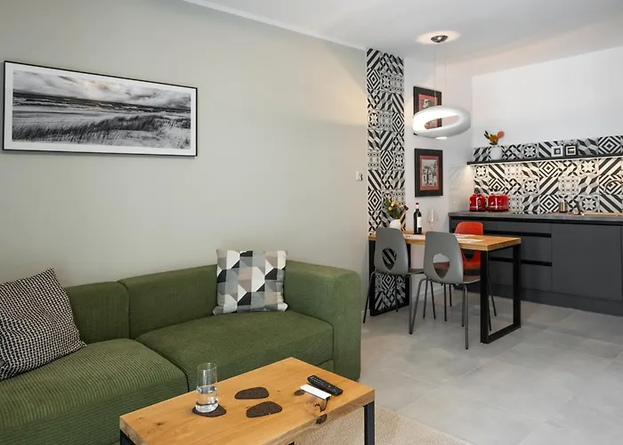 Amber Nest - Design アパート