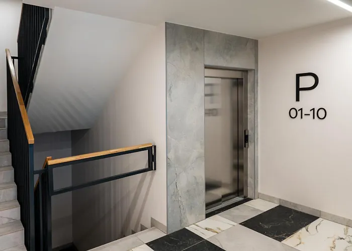 Amber Nest - Design アパート